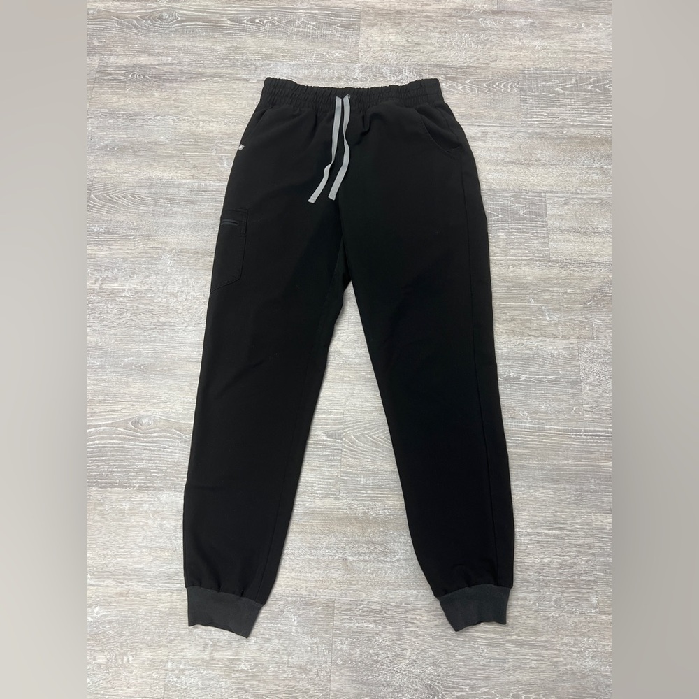 Black Fig Joggers, high waisted, size Medium/Tall, lightly worn